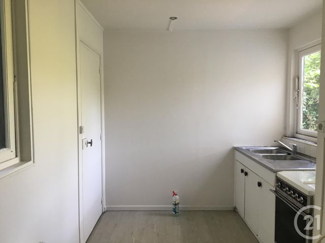 Maison &agrave; vendre - 2 pi&egrave;ces - 32 m2 - Villiers Le Bacle - 91 - ILE-DE-FRANCE