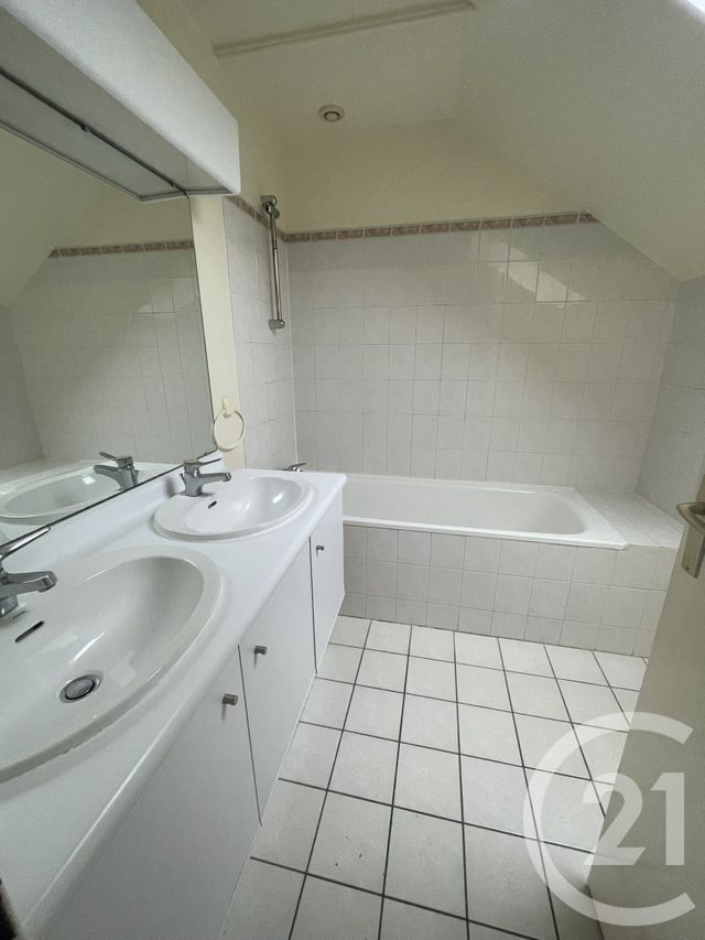 Maison &agrave; louer - 4 pi&egrave;ces - 85 m2 - Gif Sur Yvette - 91 - ILE-DE-FRANCE