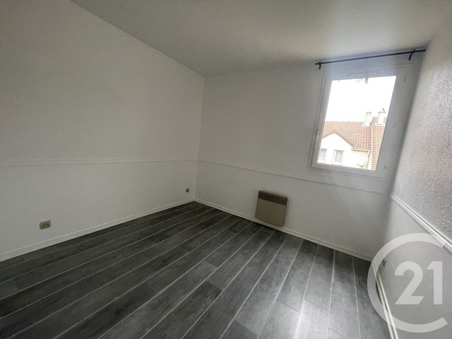 Maison &agrave; louer - 4 pi&egrave;ces - 85 m2 - Gif Sur Yvette - 91 - ILE-DE-FRANCE