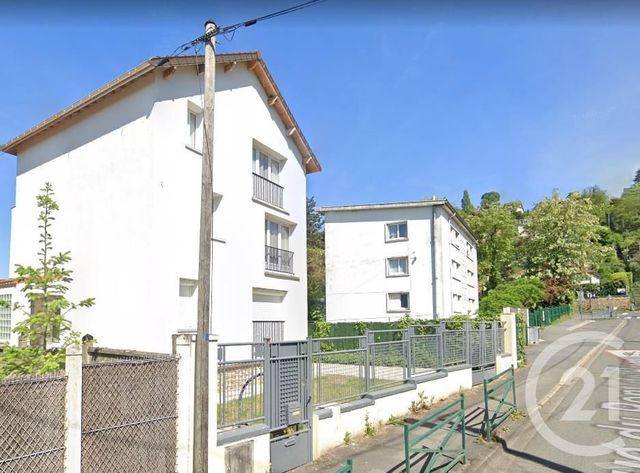 Appartement F3 &agrave; louer - 3 pi&egrave;ces - 46,03 m2 - Orsay - 91 - ILE-DE-FRANCE
