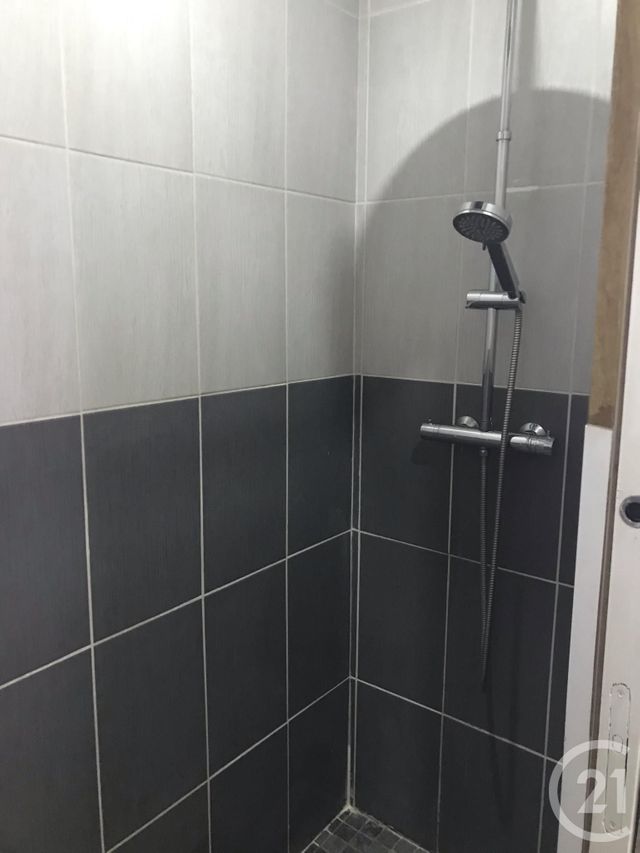 Appartement F3 &agrave; louer - 3 pi&egrave;ces - 46,03 m2 - Orsay - 91 - ILE-DE-FRANCE