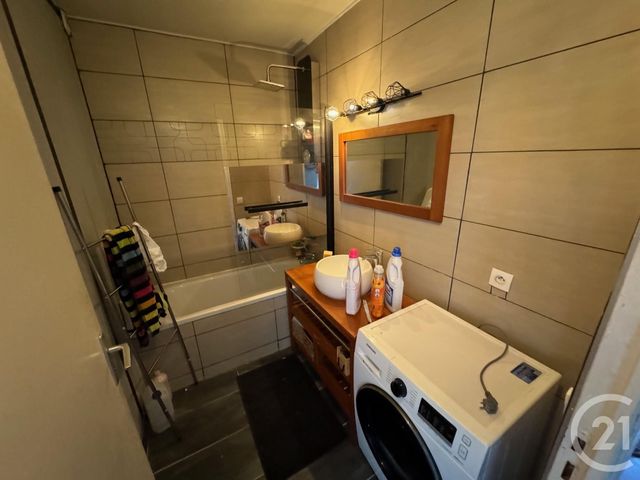 Appartement F2 &agrave; louer - 2 pi&egrave;ces - 55,82 m2 - Gif Sur Yvette - 91 - ILE-DE-FRANCE