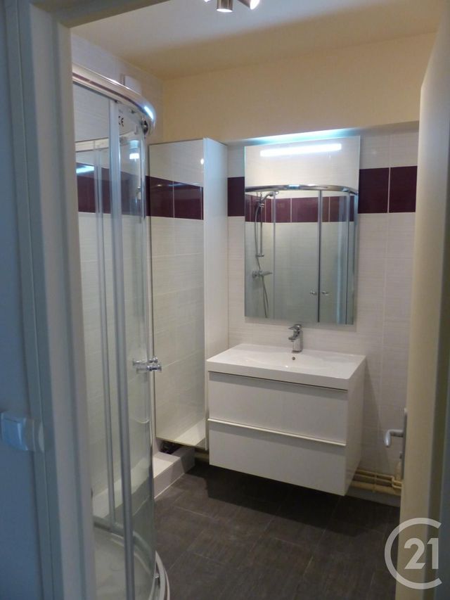 Appartement F2 &agrave; louer - 2 pi&egrave;ces - 40,47 m2 - Sceaux - 92 - ILE-DE-FRANCE