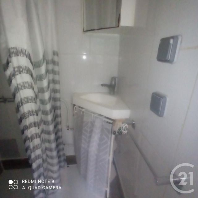 Appartement Studio &agrave; louer - 1 pi&egrave;ce - 12,03 m2 - Noisy Le Roi - 78 - ILE-DE-FRANCE