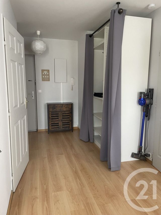 Appartement F2 &agrave; louer - 2 pi&egrave;ces - 35,45 m2 - Gif Sur Yvette - 91 - ILE-DE-FRANCE