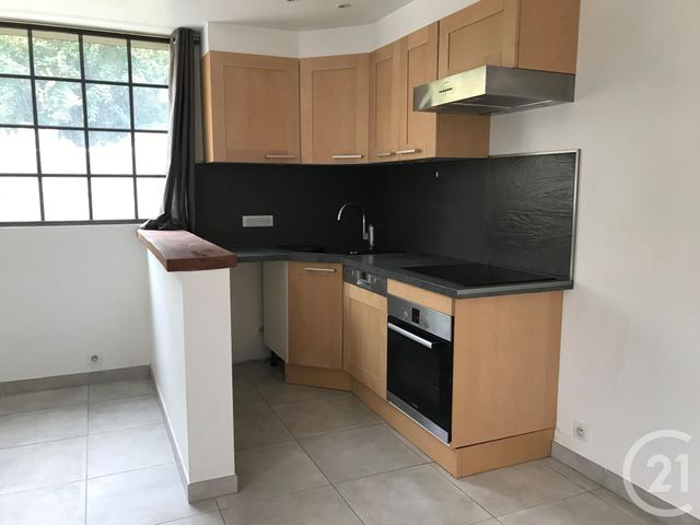 Maison &agrave; louer - 4 pi&egrave;ces - 50,73 m2 - Gometz Le Chatel - 91 - ILE-DE-FRANCE