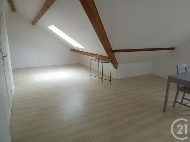 Appartement F2 &agrave; louer - 2 pi&egrave;ces - 26,58 m2 - Gif Sur Yvette - 91 - ILE-DE-FRANCE