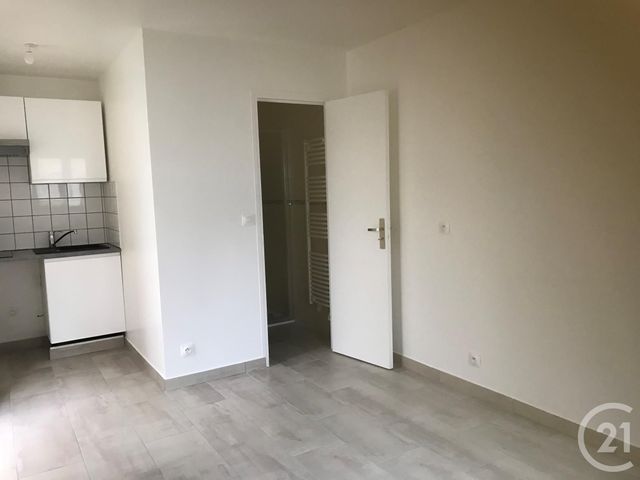 Appartement Studio à louer GIF SUR YVETTE