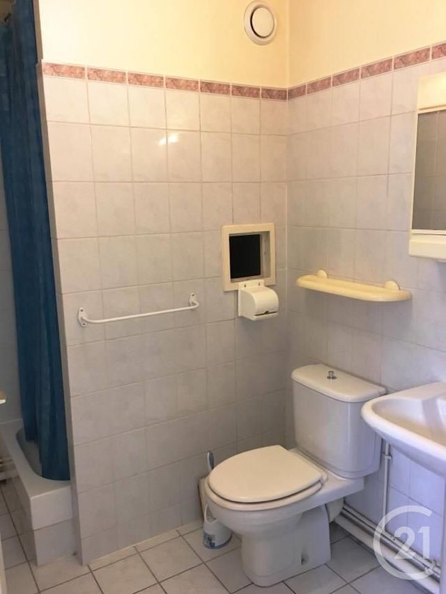Appartement Studio &agrave; louer - 1 pi&egrave;ce - 27,97 m2 - Gif Sur Yvette - 91 - ILE-DE-FRANCE