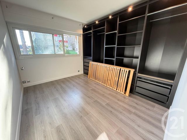 Appartement F4 &agrave; louer - 4 pi&egrave;ces - 76,59 m2 - Gif Sur Yvette - 91 - ILE-DE-FRANCE