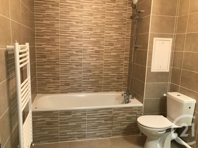 Appartement F2 &agrave; louer - 2 pi&egrave;ces - 42,80 m2 - Gif Sur Yvette - 91 - ILE-DE-FRANCE