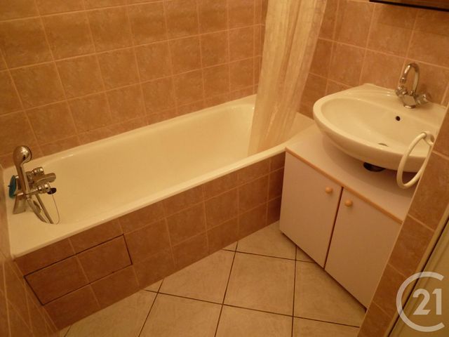 Appartement F2 &agrave; louer - 2 pi&egrave;ces - 38,30 m2 - Gif Sur Yvette - 91 - ILE-DE-FRANCE