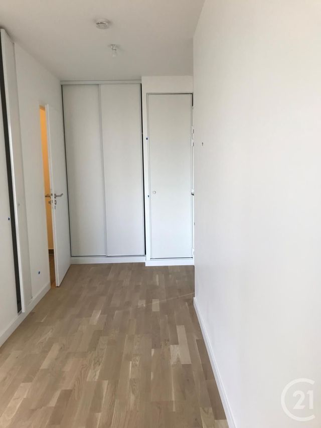 Appartement F1 &agrave; louer - 1 pi&egrave;ce - 27,44 m2 - Gif Sur Yvette - 91 - ILE-DE-FRANCE
