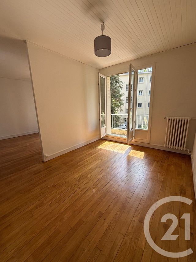 Appartement 4 pièces 67 m² · à Orsay · 66,6 m² · 1 280 €/mois