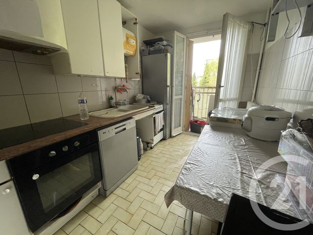 Appartement T5 à vendre - 5 pièces - 90 m2 - Marseille - 13015 - PROVENCE-ALPES-COTE-D-AZUR