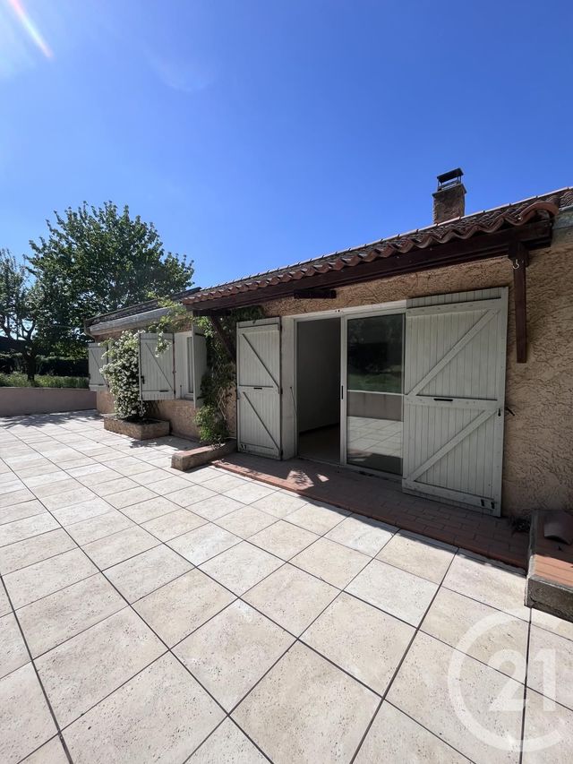 Maison &agrave; louer - 5 pi&egrave;ces - 125,20 m2 - Bouc Bel Air - 13 - PROVENCE-ALPES-COTE-D-AZUR