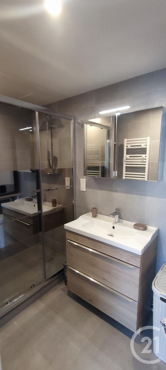 Appartement F2 à louer - 2 pièces - 51,22 m2 - Marseille - 13007 - PROVENCE-ALPES-COTE-D-AZUR