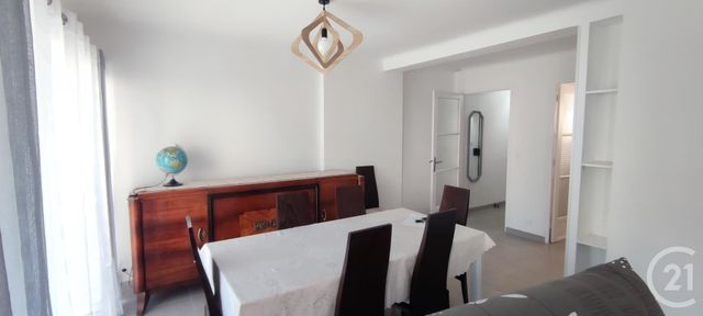 Appartement F2 à louer - 2 pièces - 51,22 m2 - Marseille - 13007 - PROVENCE-ALPES-COTE-D-AZUR