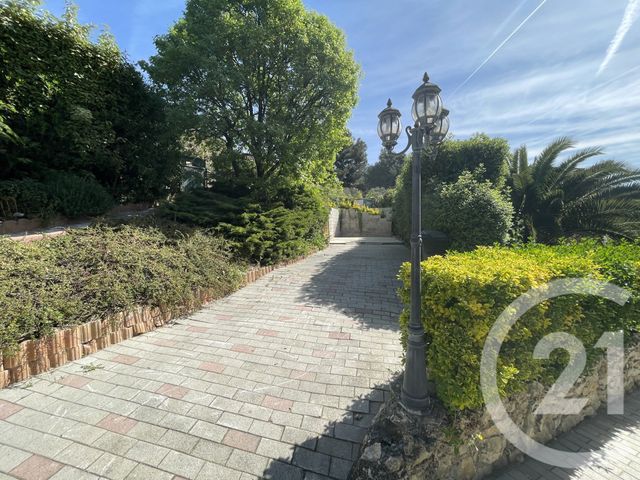 Maison &agrave; vendre - 11 pi&egrave;ces - 249 m2 - Marseille - 13015 - PROVENCE-ALPES-COTE-D-AZUR