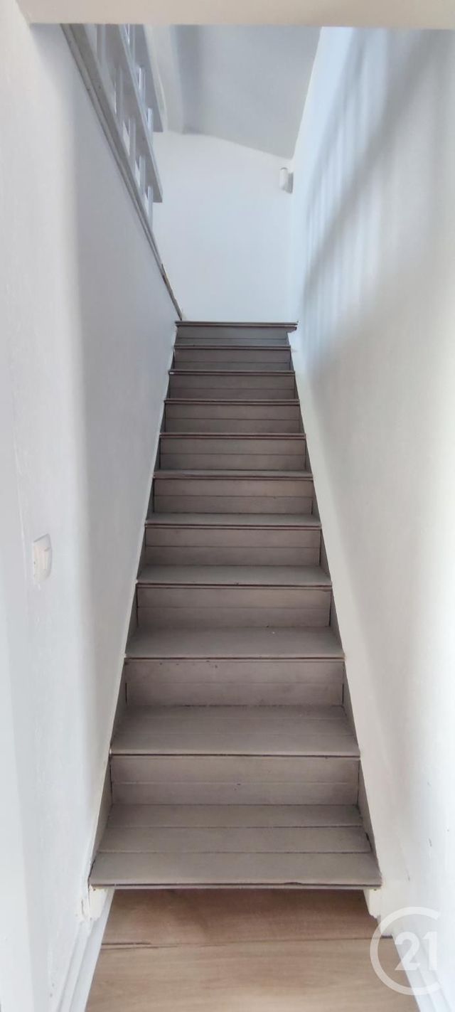 Maison &agrave; louer - 3 pi&egrave;ces - 30,58 m2 - Marseille - 13016 - PROVENCE-ALPES-COTE-D-AZUR