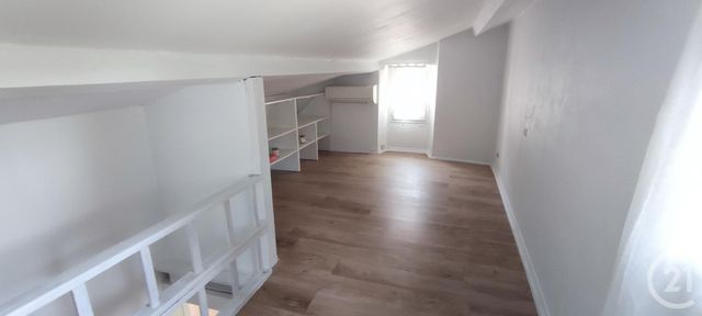 Maison &agrave; louer - 3 pi&egrave;ces - 30,58 m2 - Marseille - 13016 - PROVENCE-ALPES-COTE-D-AZUR