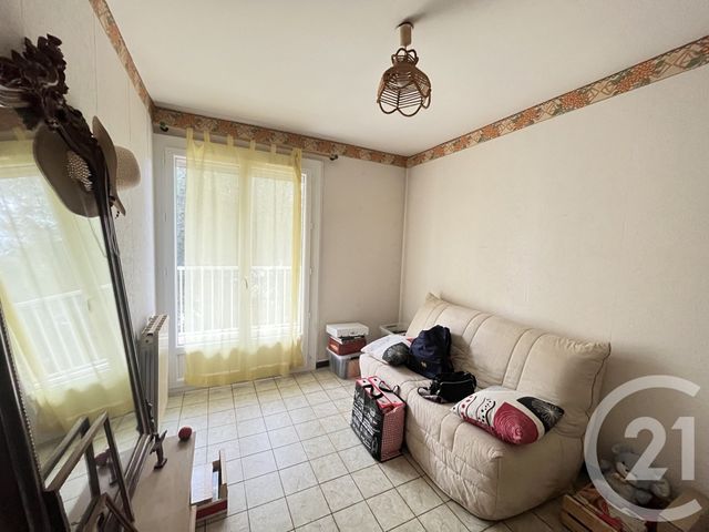 Appartement F5 &agrave; vendre - 5 pi&egrave;ces - 84 m2 - Septemes Les Vallons - 13 - PROVENCE-ALPES-COTE-D-AZUR