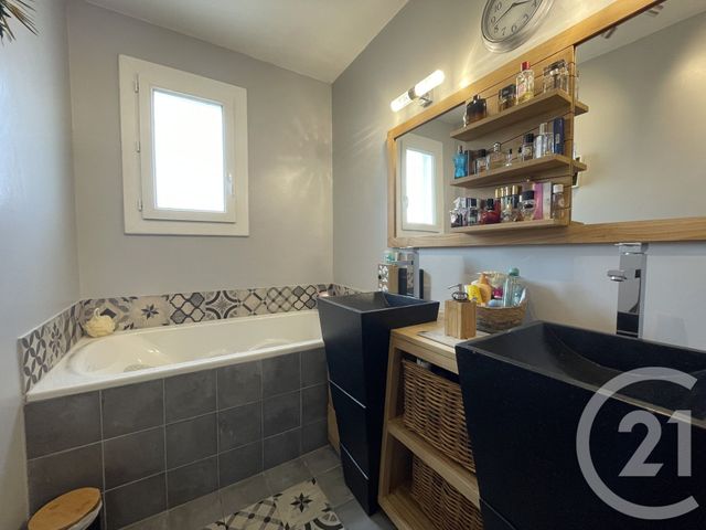 Maison &agrave; vendre - 5 pi&egrave;ces - 96 m2 - Septemes Les Vallons - 13 - PROVENCE-ALPES-COTE-D-AZUR