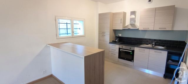 Appartement F2 &agrave; louer - 2 pi&egrave;ces - 60,81 m2 - Marseille - 13015 - PROVENCE-ALPES-COTE-D-AZUR