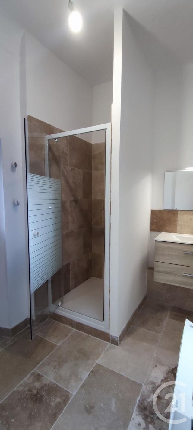 Appartement F2 &agrave; louer - 2 pi&egrave;ces - 60,81 m2 - Marseille - 13015 - PROVENCE-ALPES-COTE-D-AZUR