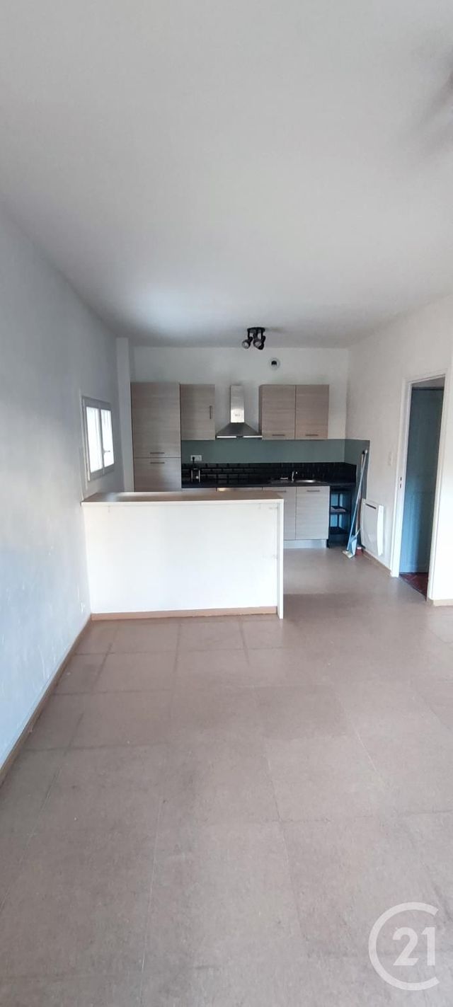 Appartement F2 &agrave; louer - 2 pi&egrave;ces - 60,81 m2 - Marseille - 13015 - PROVENCE-ALPES-COTE-D-AZUR