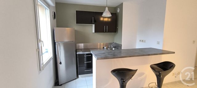 Appartement F2 &agrave; louer - 2 pi&egrave;ces - 39,25 m2 - Marseille - 13015 - PROVENCE-ALPES-COTE-D-AZUR