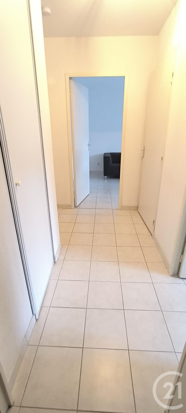 Appartement F2 &agrave; louer - 2 pi&egrave;ces - 39,25 m2 - Marseille - 13015 - PROVENCE-ALPES-COTE-D-AZUR