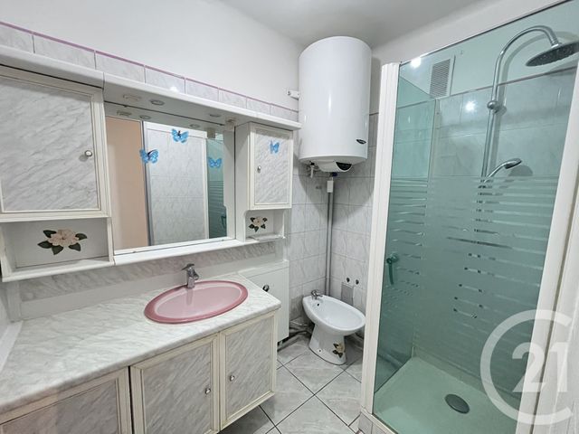 Appartement F4 &agrave; vendre - 4 pi&egrave;ces - 71 m2 - Septemes Les Vallons - 13 - PROVENCE-ALPES-COTE-D-AZUR