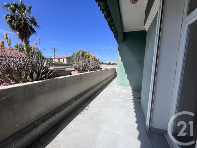 Maison &agrave; louer - 4 pi&egrave;ces - 97,39 m2 - Marseille - 13015 - PROVENCE-ALPES-COTE-D-AZUR