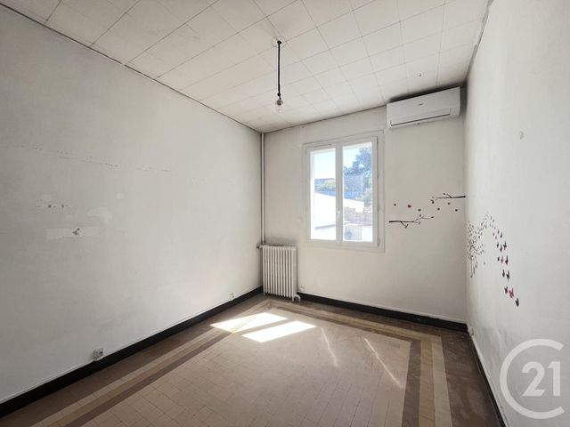 Maison &agrave; louer - 4 pi&egrave;ces - 97,39 m2 - Marseille - 13015 - PROVENCE-ALPES-COTE-D-AZUR