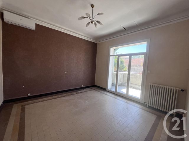 Maison &agrave; louer - 4 pi&egrave;ces - 97,39 m2 - Marseille - 13015 - PROVENCE-ALPES-COTE-D-AZUR