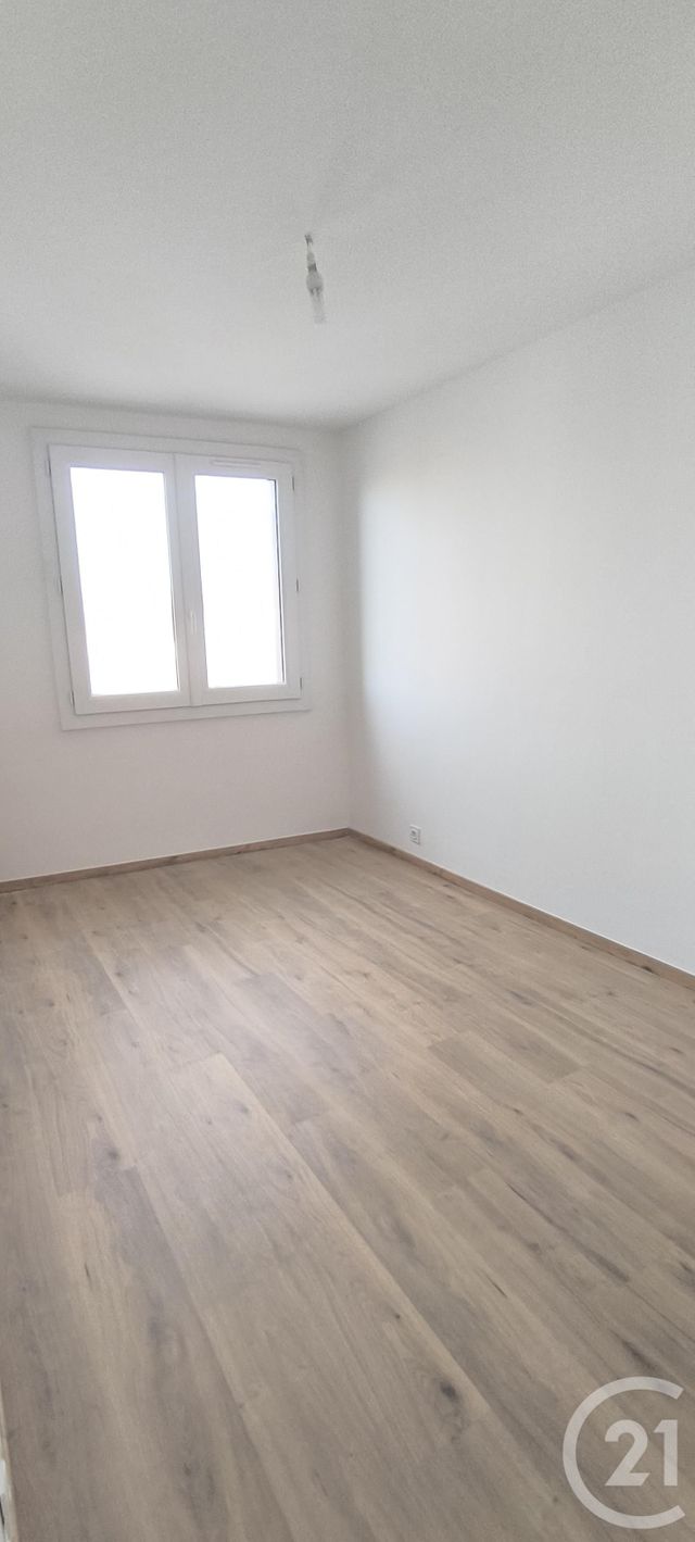 Appartement F4 &agrave; louer - 4 pi&egrave;ces - 73,31 m2 - Marseille - 13014 - PROVENCE-ALPES-COTE-D-AZUR