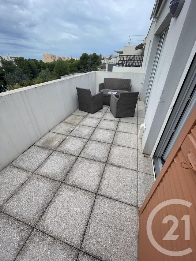 Appartement F2 &agrave; louer - 2 pi&egrave;ces - 42,10 m2 - Vitrolles - 13 - PROVENCE-ALPES-COTE-D-AZUR