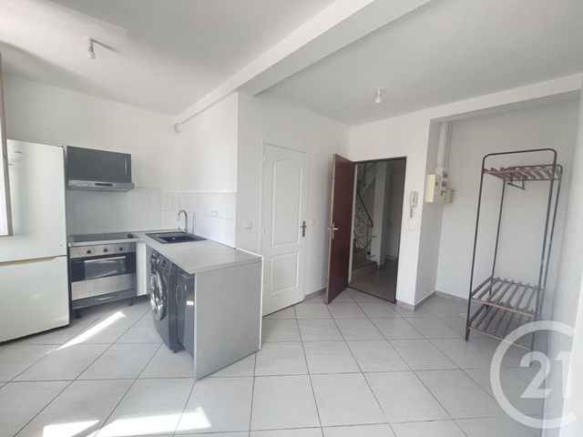 Appartement F1 &agrave; louer - 1 pi&egrave;ce - 28,81 m2 - Marseille - 13015 - PROVENCE-ALPES-COTE-D-AZUR