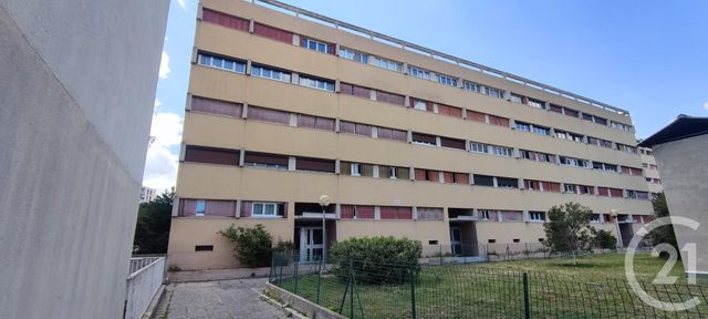 Appartement F2 &agrave; louer - 2 pi&egrave;ces - 39,47 m2 - Marseille - 13015 - PROVENCE-ALPES-COTE-D-AZUR