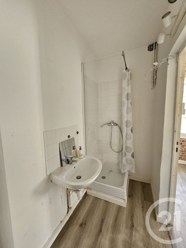 Appartement F2 &agrave; louer - 2 pi&egrave;ces - 31,62 m2 - Marseille - 13015 - PROVENCE-ALPES-COTE-D-AZUR