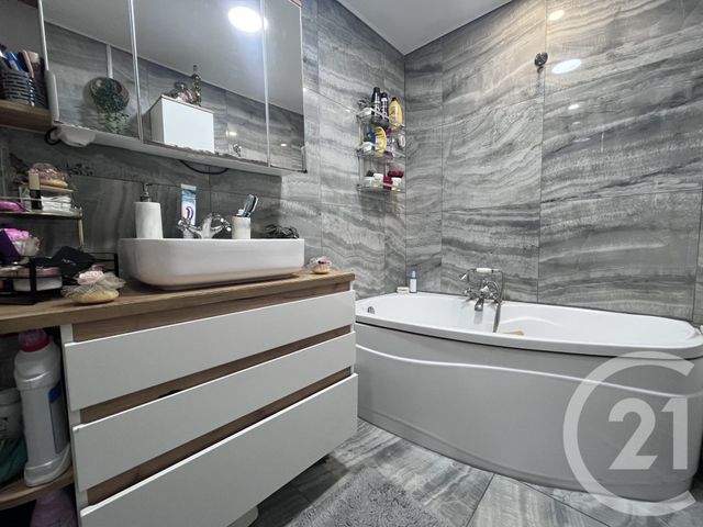 Appartement T4 &agrave; vendre - 4 pi&egrave;ces - 84,51 m2 - Marseille - 13015 - PROVENCE-ALPES-COTE-D-AZUR