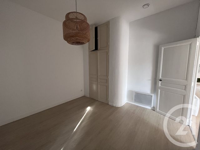 Maison &agrave; louer - 4 pi&egrave;ces - 80 m2 - Marseille - 13015 - PROVENCE-ALPES-COTE-D-AZUR
