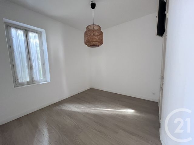 Maison &agrave; louer - 4 pi&egrave;ces - 80 m2 - Marseille - 13015 - PROVENCE-ALPES-COTE-D-AZUR