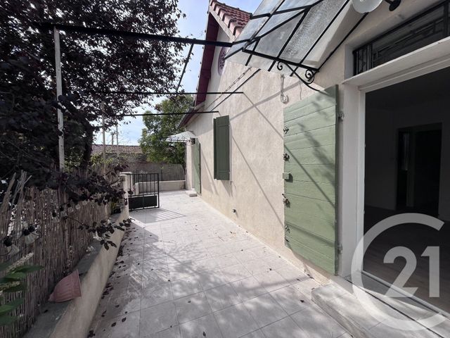 Maison &agrave; louer - 4 pi&egrave;ces - 80 m2 - Marseille - 13015 - PROVENCE-ALPES-COTE-D-AZUR