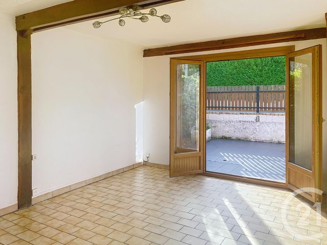 Maison à vendre - 5 pièces - 62,33 m2 - Vexin Sur Epte - 27 - HAUTE-NORMANDIE