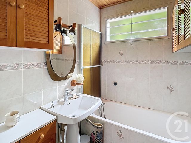 Maison à vendre - 4 pièces - 144,10 m2 - Trie Chateau - 60 - PICARDIE