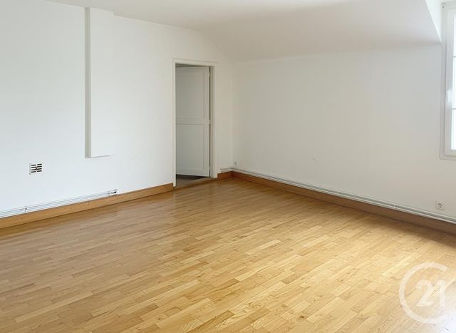 Maison &agrave; vendre - 5 pi&egrave;ces - 121 m2 - Fresneaux Montchevreuil - 60 - PICARDIE