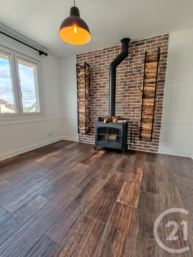 Maison &agrave; louer - 3 pi&egrave;ces - 62 m2 - Gisors - 27 - HAUTE-NORMANDIE