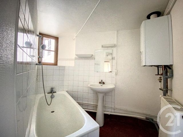 Maison &agrave; vendre - 8 pi&egrave;ces - 154 m2 - St Pourcain Sur Sioule - 03 - AUVERGNE